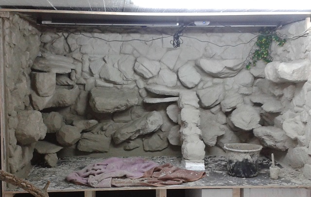 R&uuml;ckwand Fliesenkleber